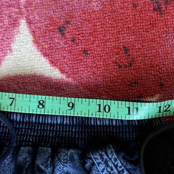 Super cute shorts - Picture 8 of 8